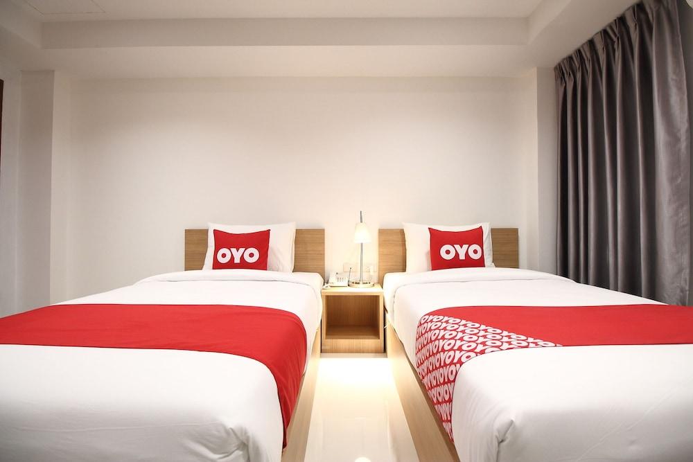 Super Oyo 484 Pannee Khaosan Sha 3*