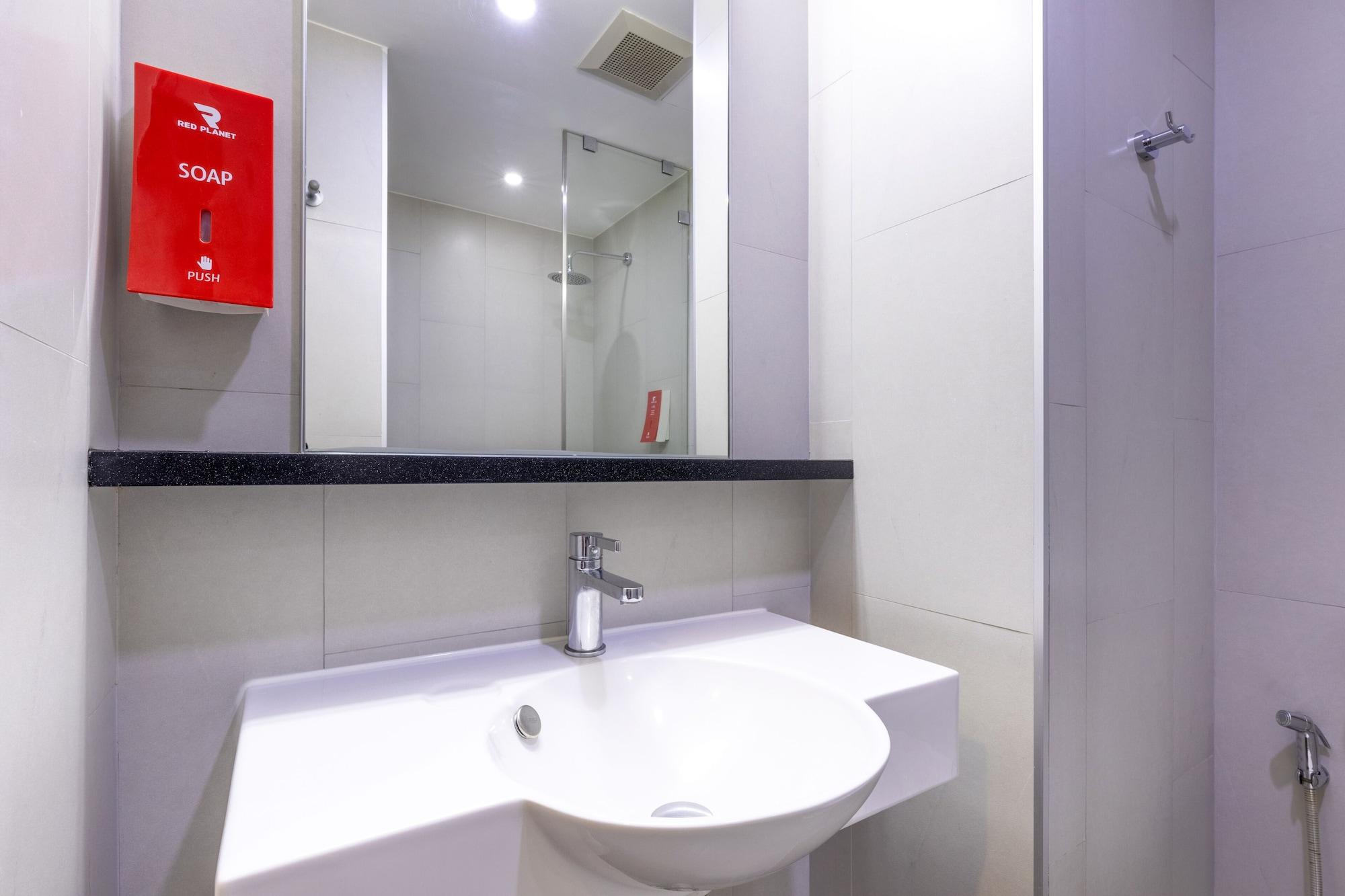 Hotel Red Planet Surawong Banguecoque