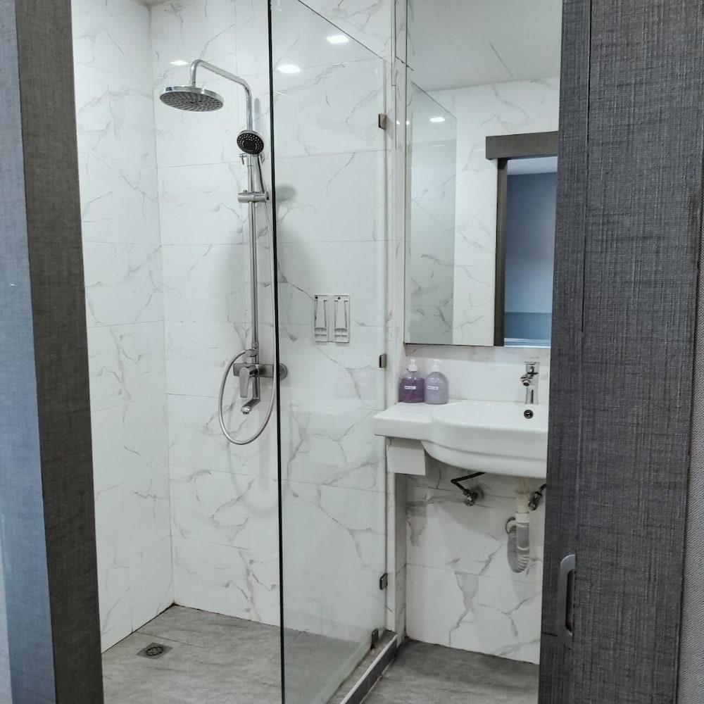 Hyde Park Hotel 3*