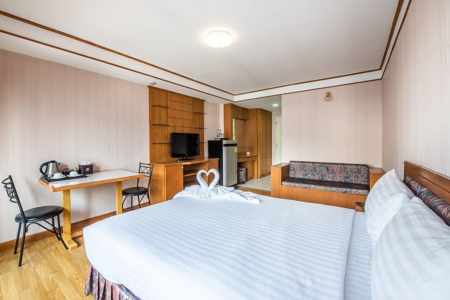 Roseate Ratchada Aparthotel