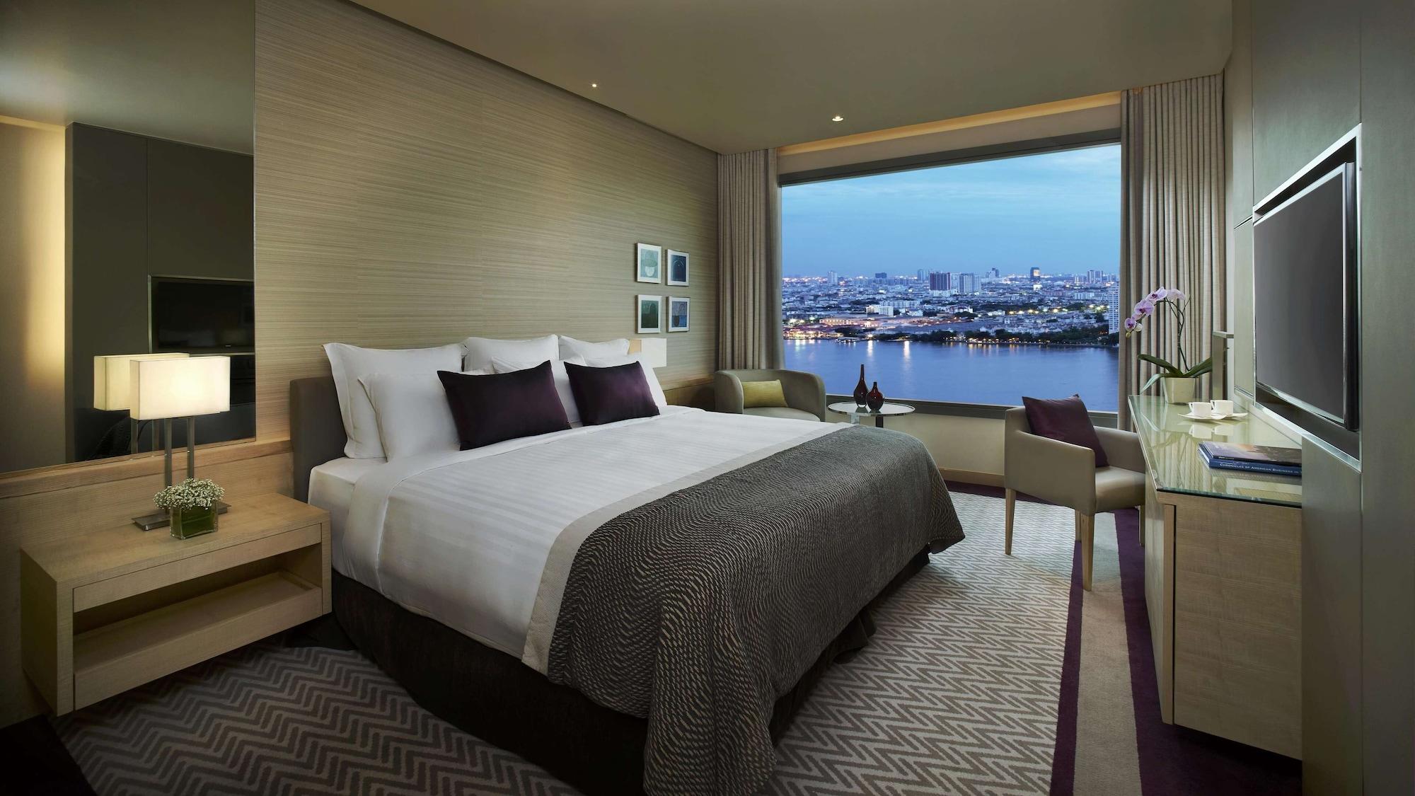 Avani Riverside -sha Certified 5* Bangkok