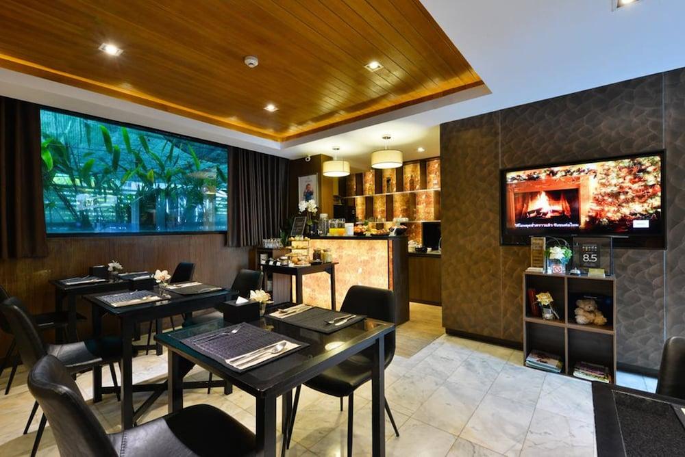 Syama Sukhumvit 20 Hotel 4*