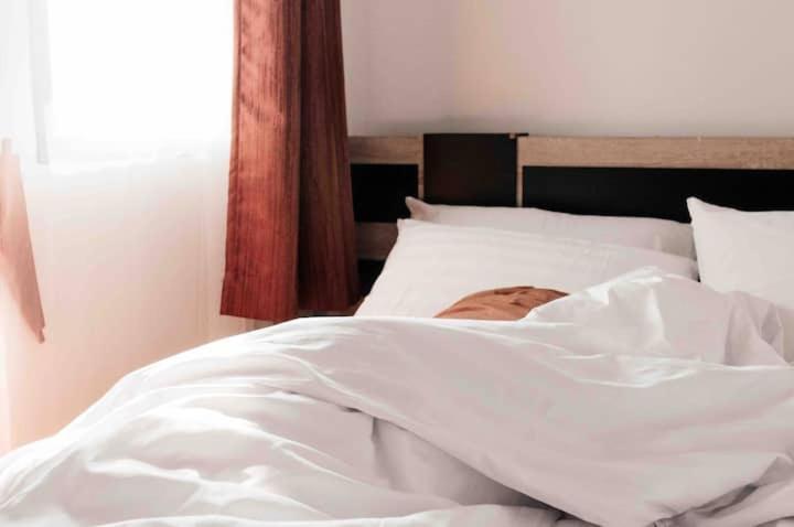 Cozy 1br Walk To Bts And Airport Rail Link Close To Malls T Căn hộ *
