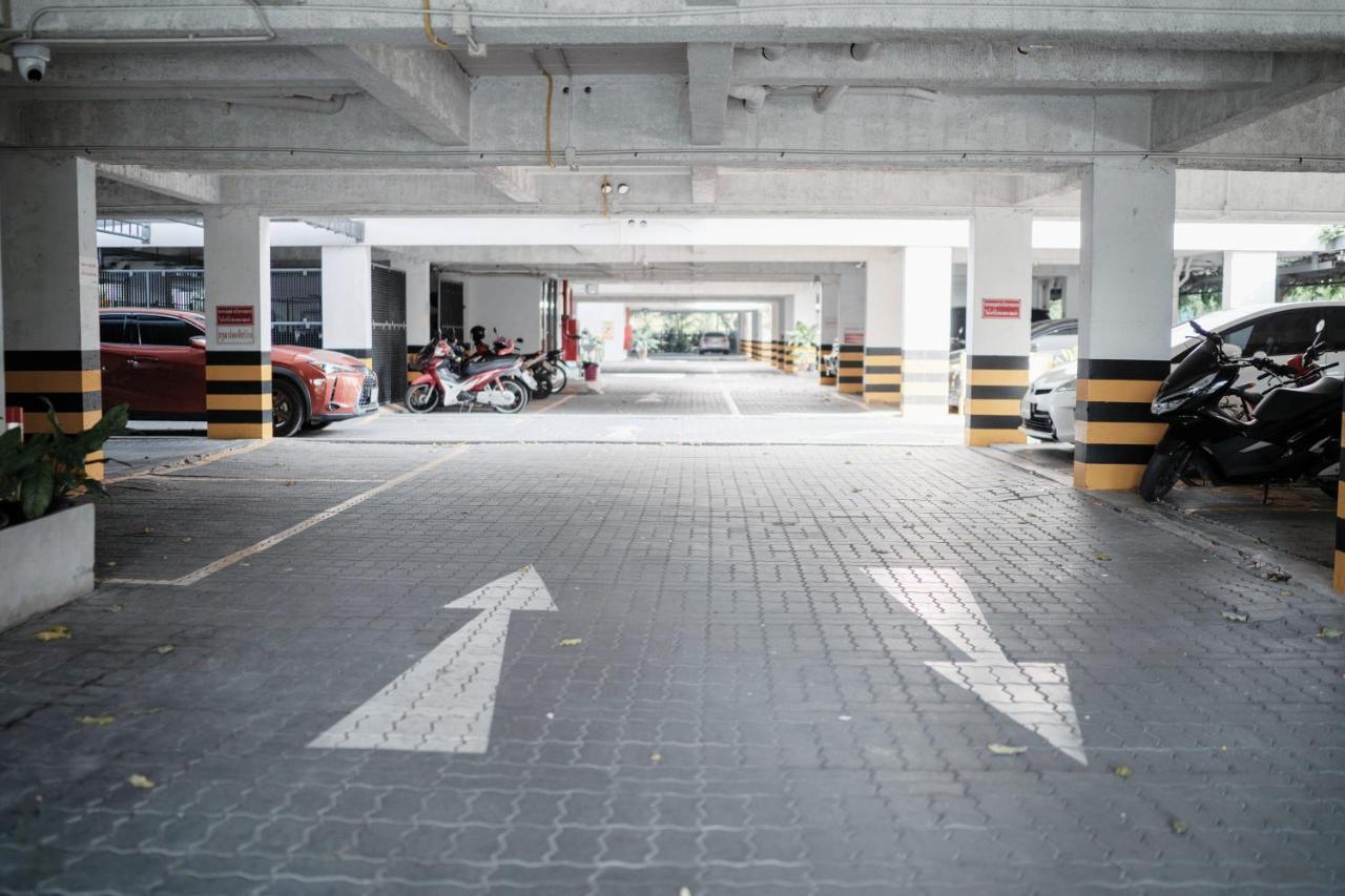Baanrim Salaya Apartamento *