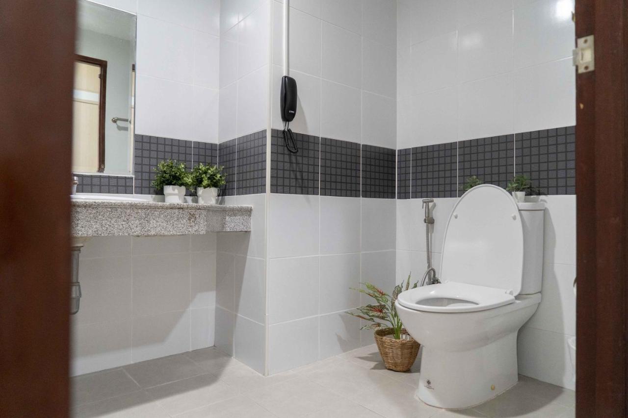 Baanrim Salaya Apartamento Banguecoque