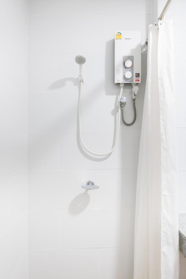 Baanrim Salaya Apartamento