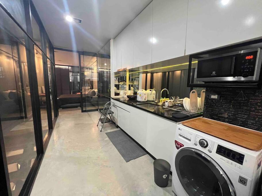 Charoen Nakhorn Townhome: Self-check-in Near Bts, Iconsiam & Asiatique Pousada Bangkok