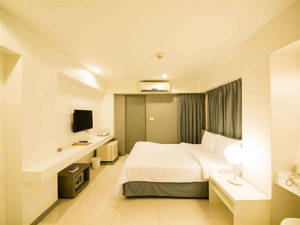 Myhotel Cmyk@ratchada Hotel 3*