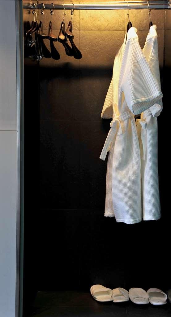 Hotel Western @20 Sukhumvit 4*