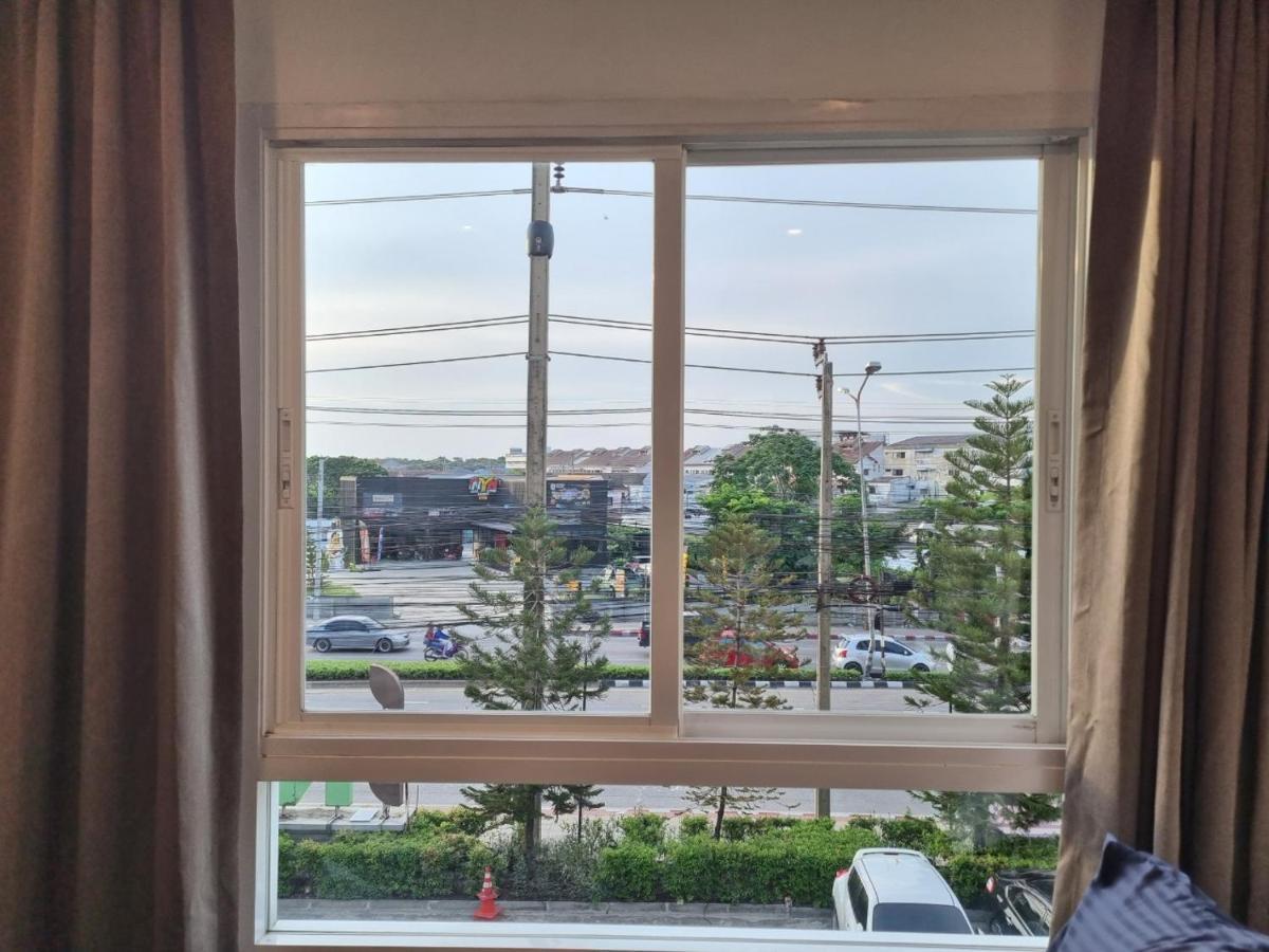 Apartamento Brownbear Sleep Eat Bangkok