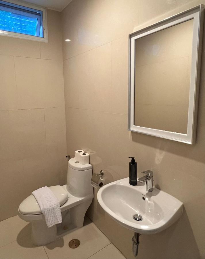Entire 3br Townhome In Sukhumvit, Shared Pool, Near Bts&mrt Asok Casa de férias Banguecoque