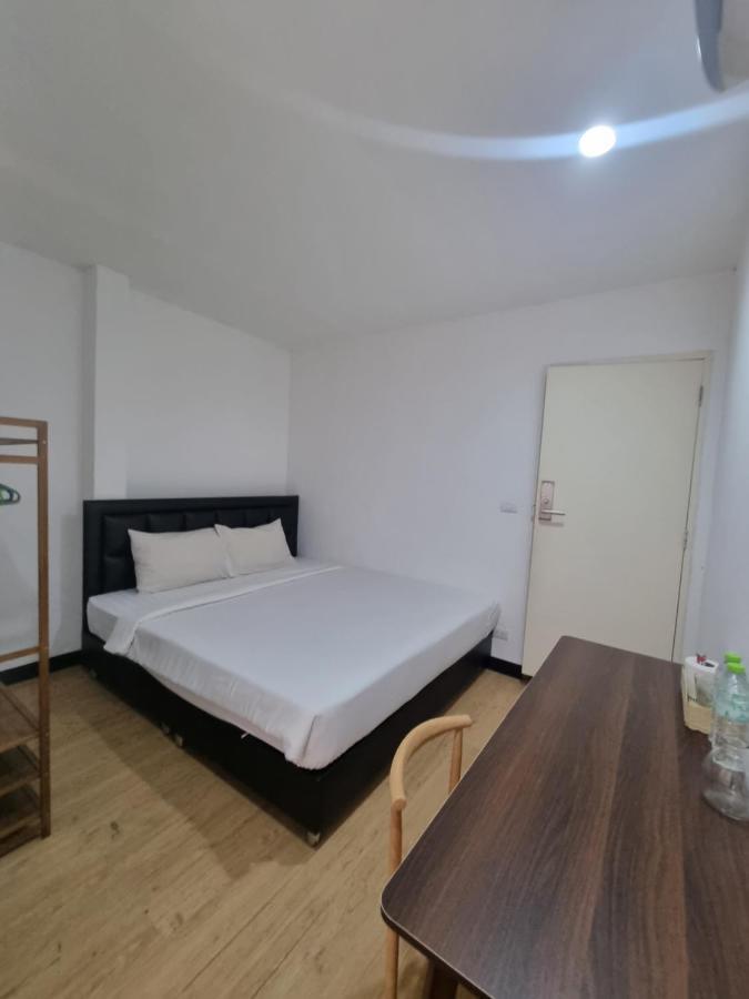 Owl's Nest Suk 30