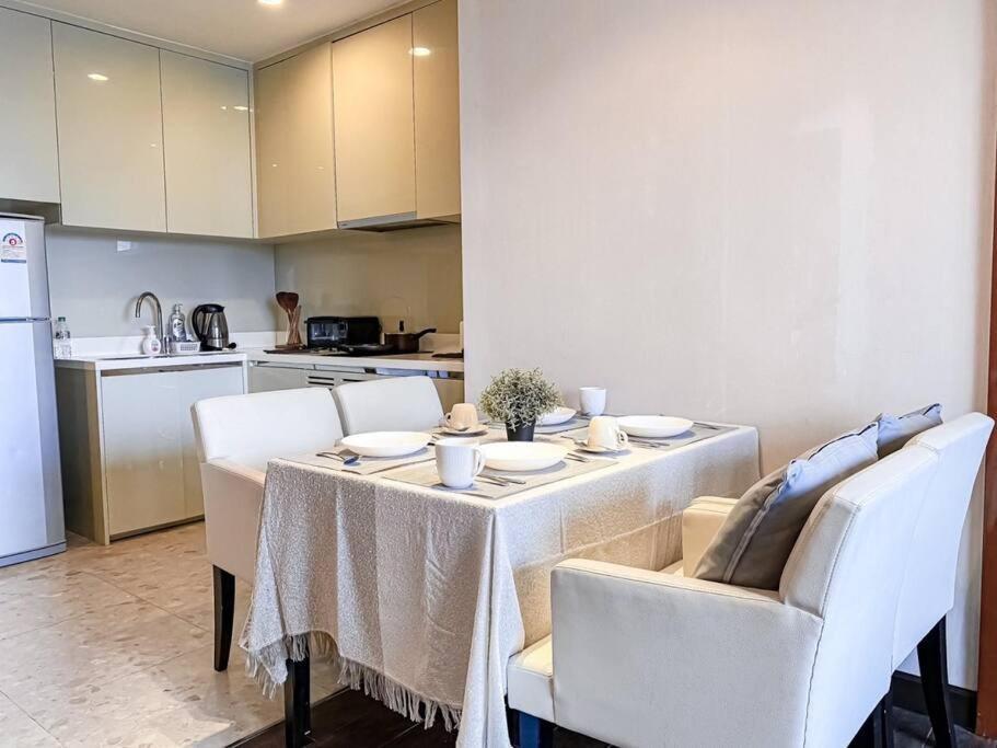Căn hộ Grand Modern 2br - Ultra Fast Wifi - Phrom Phong *