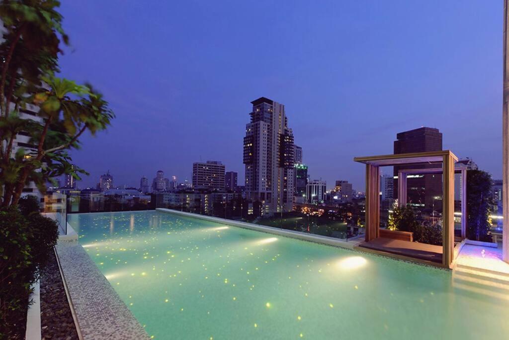 Apartment Expansive Modern - Bts Phrom Phong - Ultra Fast Wifi Bangkok
