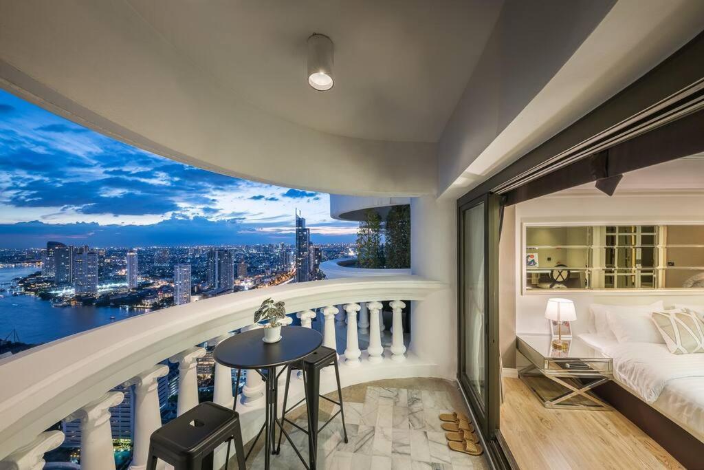 View, Big Apartment, Great Location