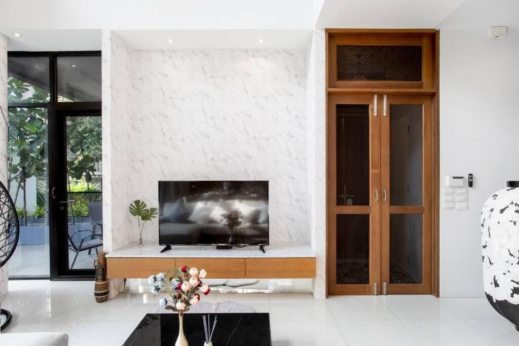 Vila Luxury Pool Thonglor