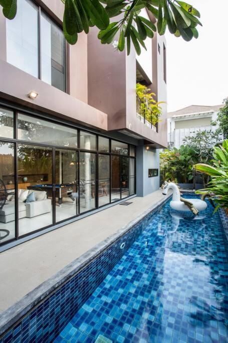 Luxury Pool Thonglor Vila Bangkok