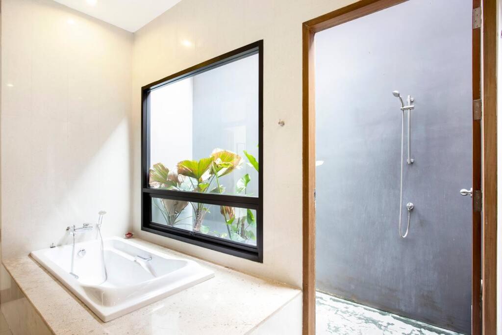 Luxury Pool Thonglor Vila *