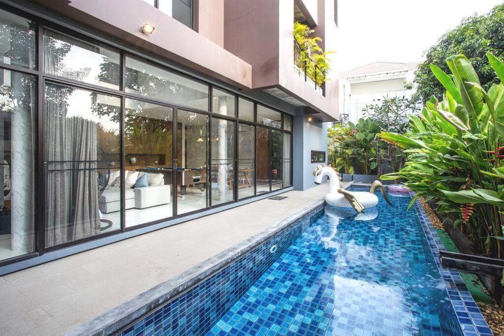 Luxury Pool Thonglor Vila *