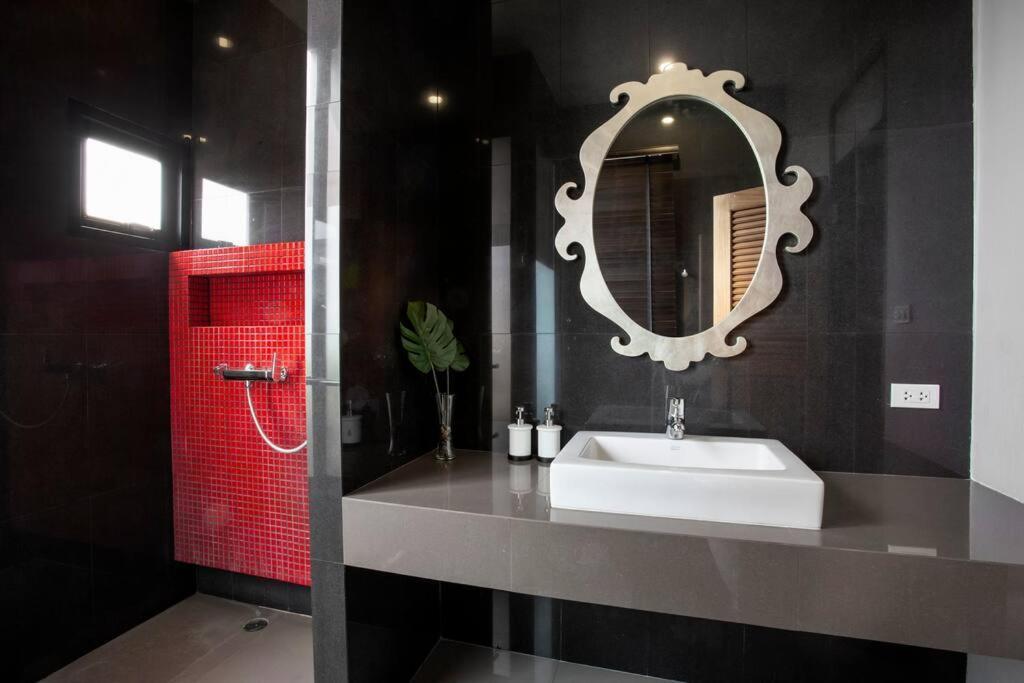 Luxury Pool Thonglor Vila
