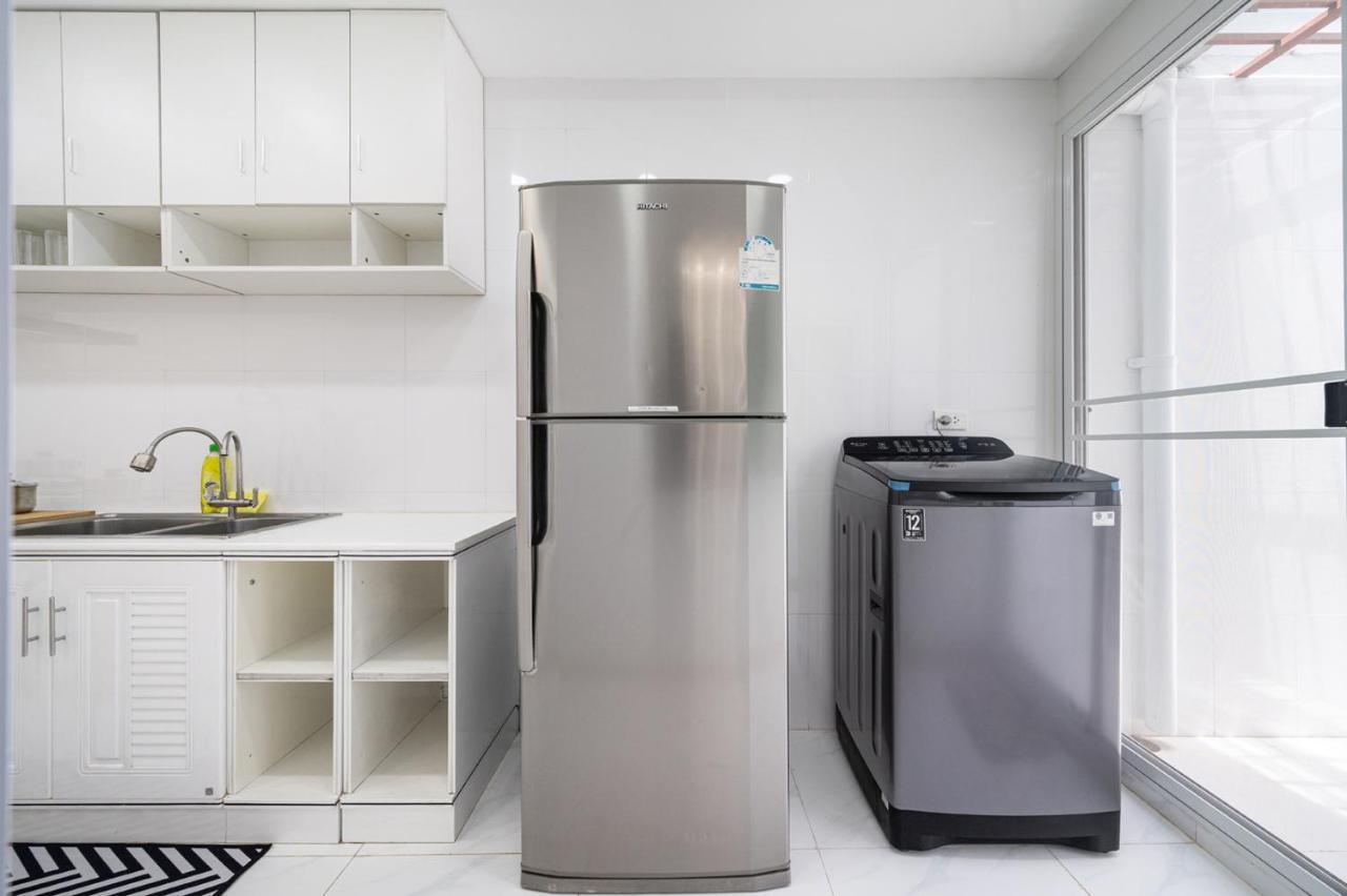 Apartment Miq Hk111-4br Ratchada-huaykwang 14pax