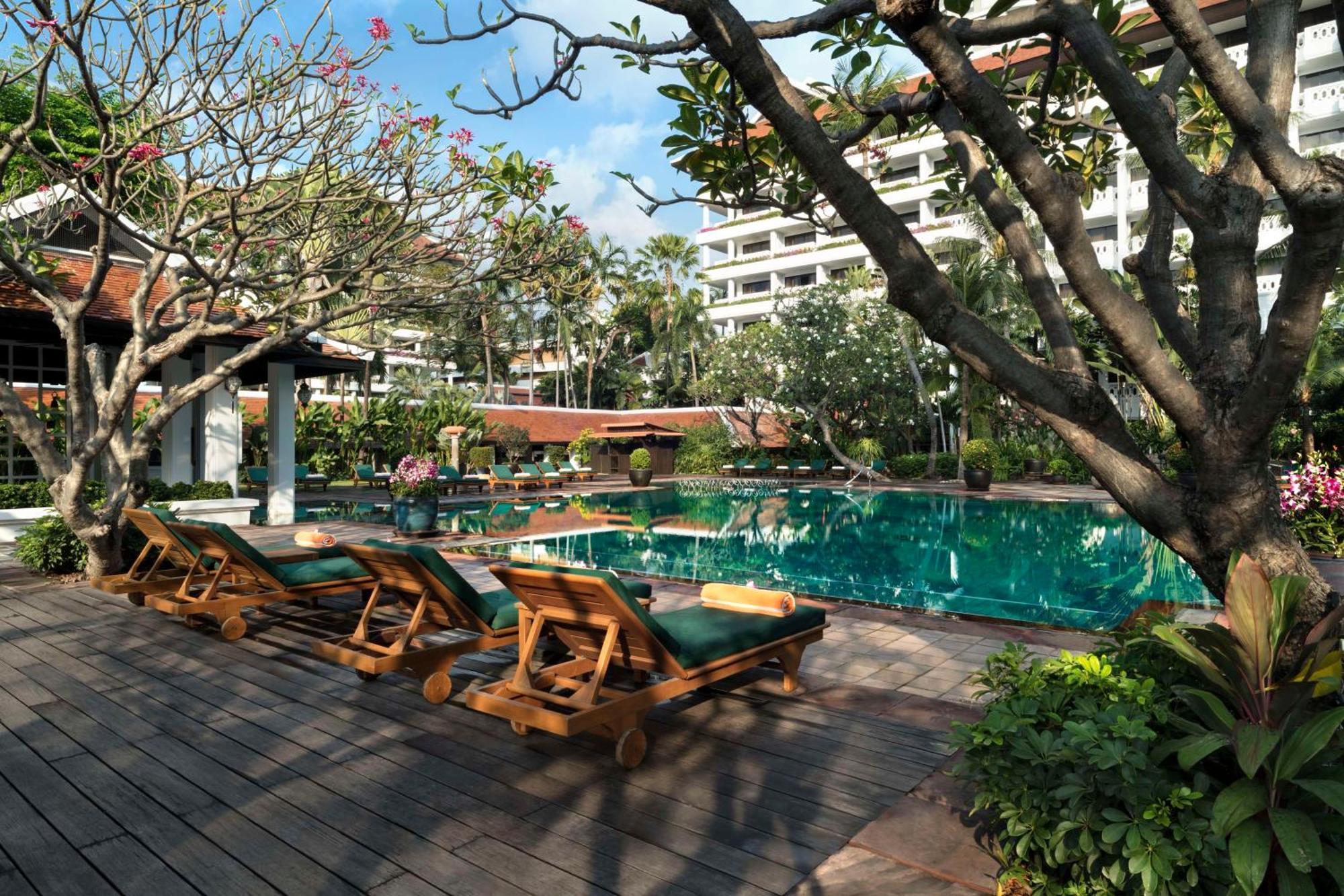 Anantara Riverside - Sha Certified 5* Bangkok