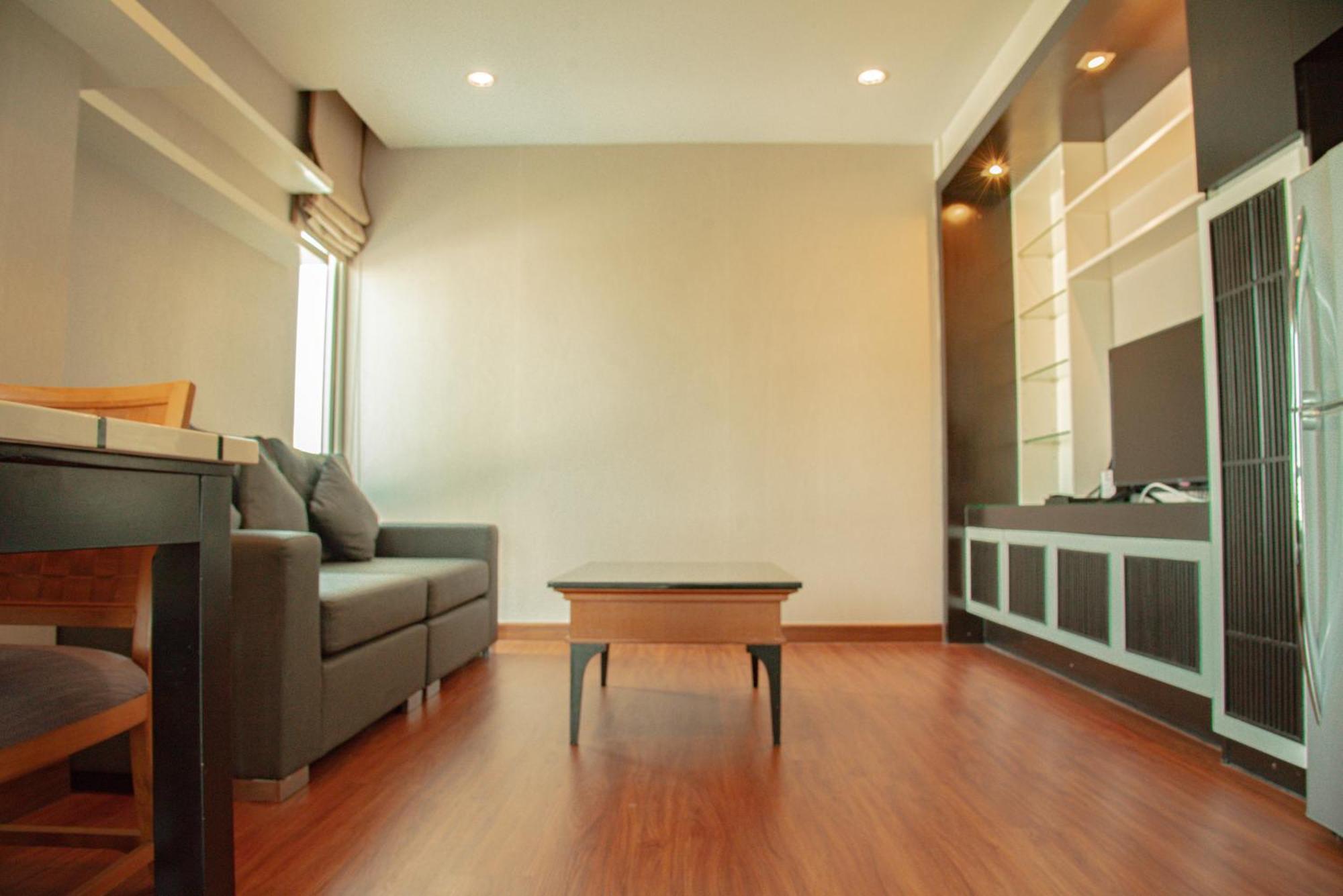 Khách sạn hẻo lánh The Sunreno Sha Bangkok
