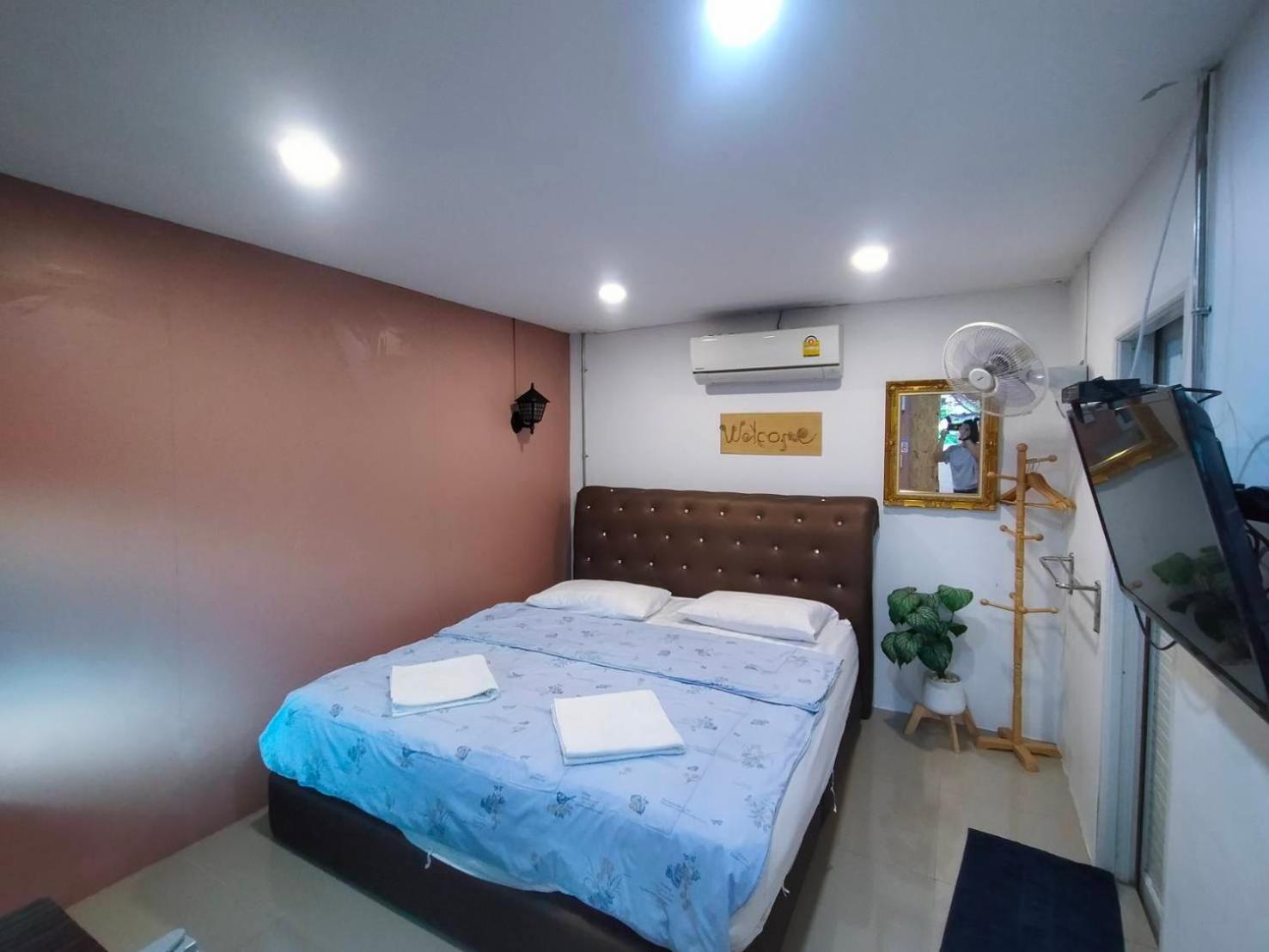 Casa de hóspedes Ruenthip 3*