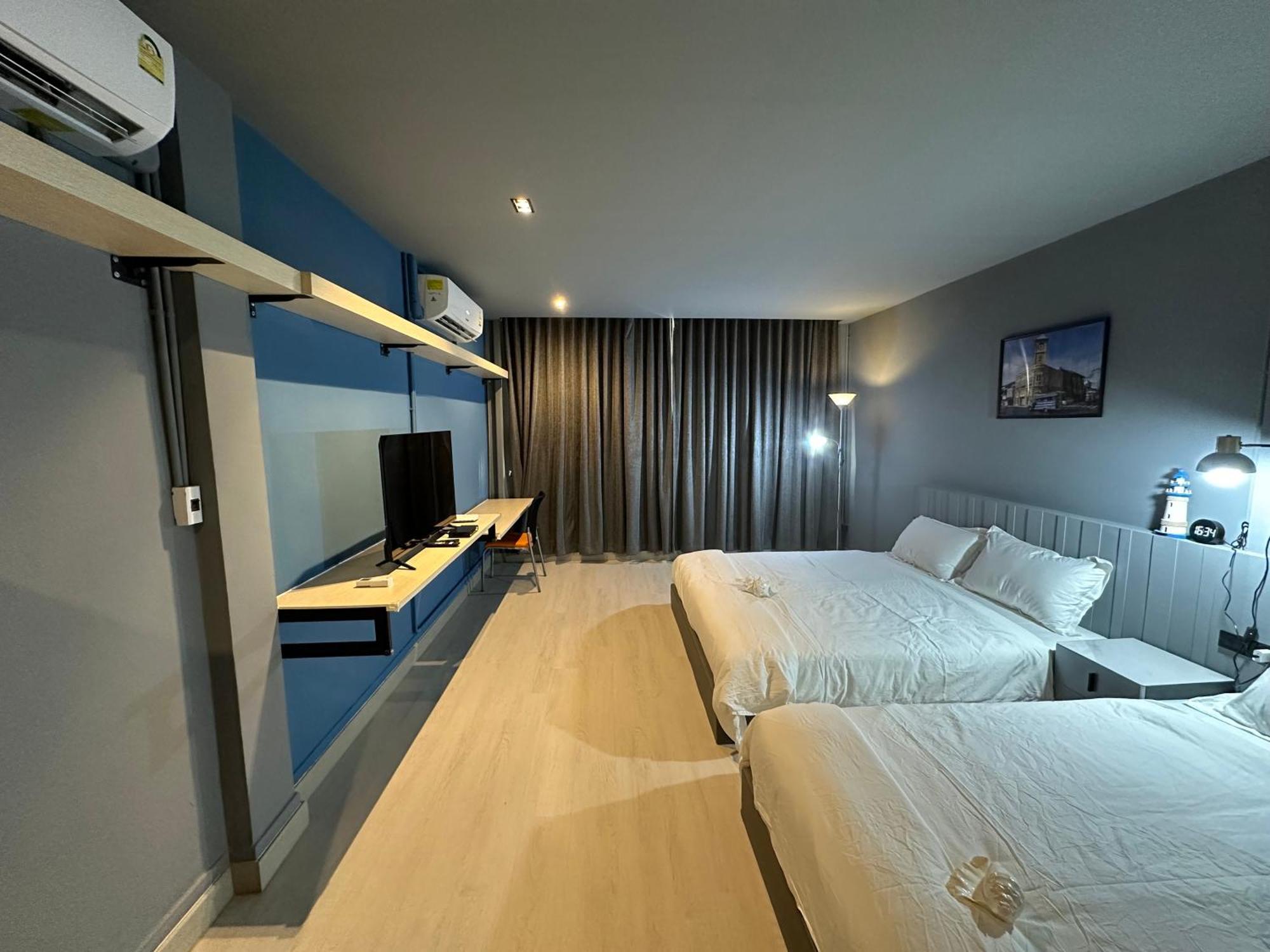 Pensión Vibe, House, 7 Mins To Bts, Center, Private In Sathon, Private Bathroom, Bangkok, Thailand *