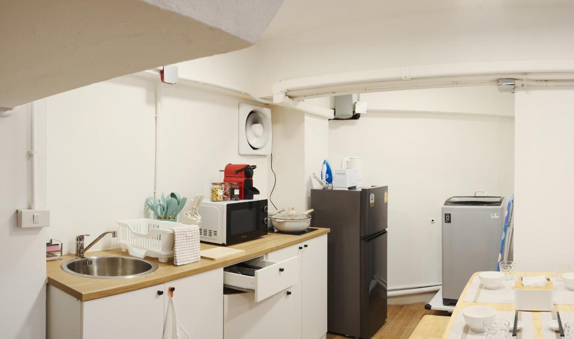 Secret House In China Town 2br. Rare Find Banguecoque