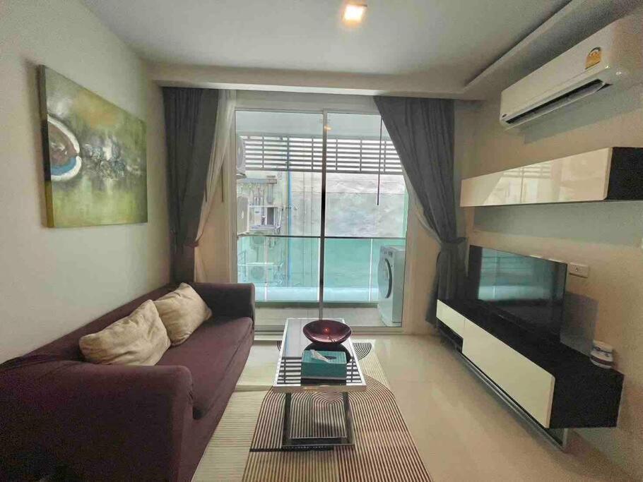 1 Bedroom In Sukhumvit Cbd 5 Min To Bts Phromphong Appartamento