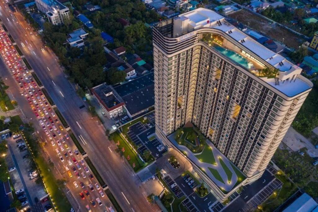 ชีวาทัย เกษตร-นวมินทร์ Neer Chatuchak Apartamento Banguecoque