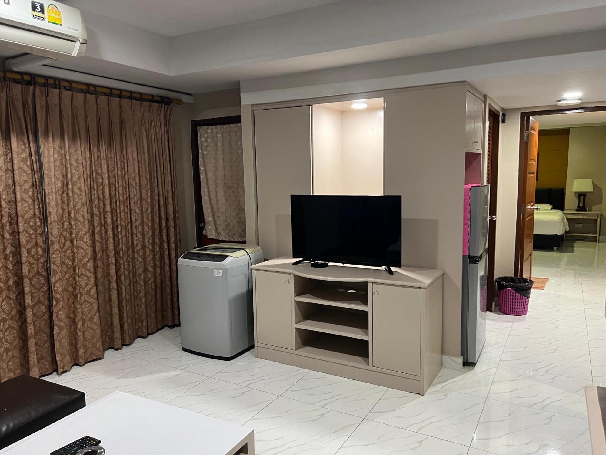 Mall Hotel