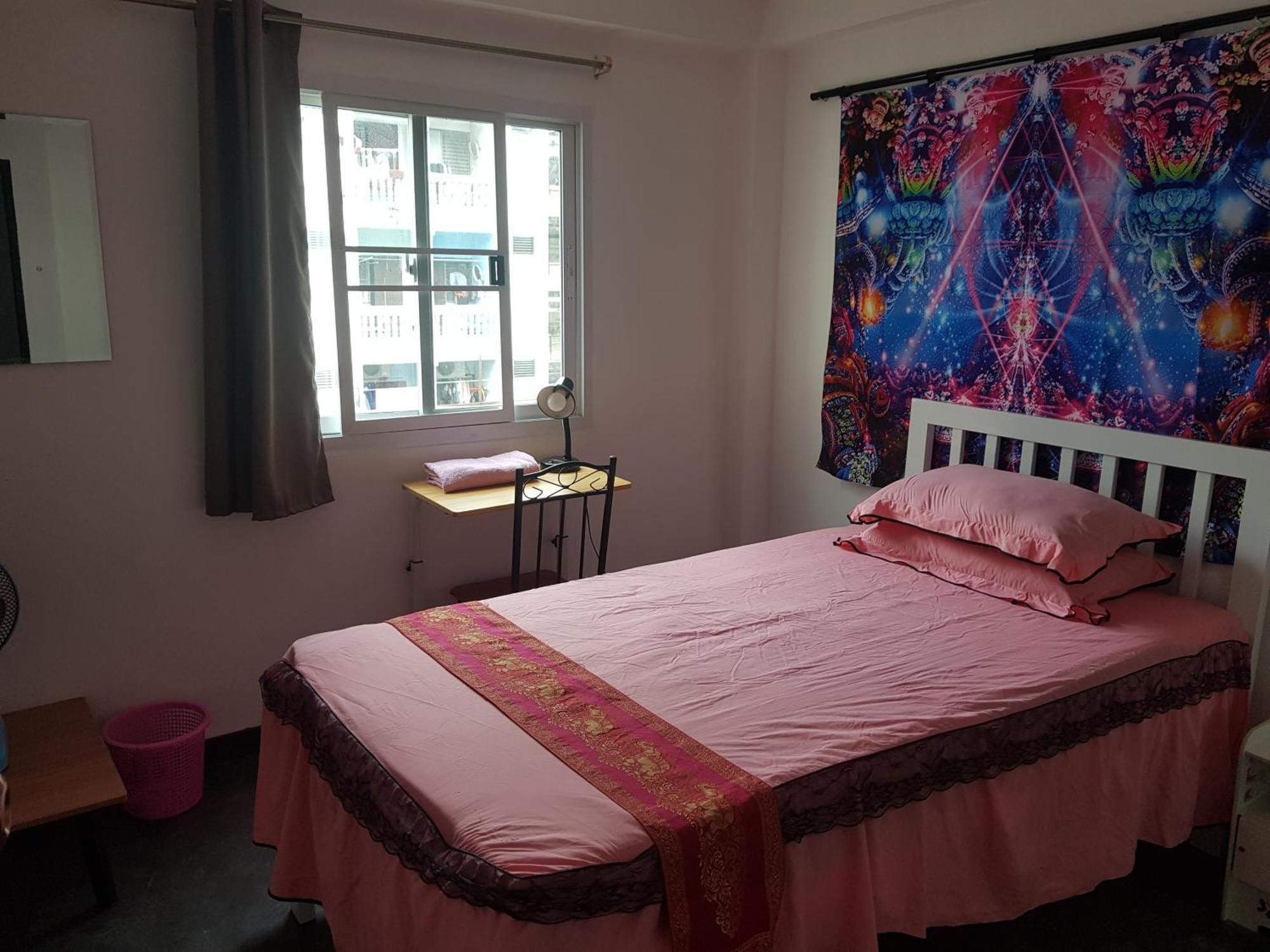 Wisma tamu Btl Sunny Bangkok