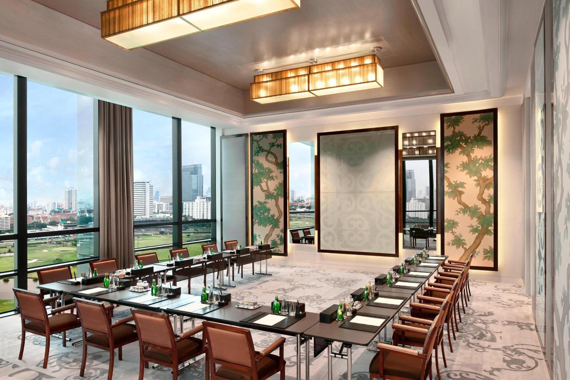 Hotel The St. Regis 5*