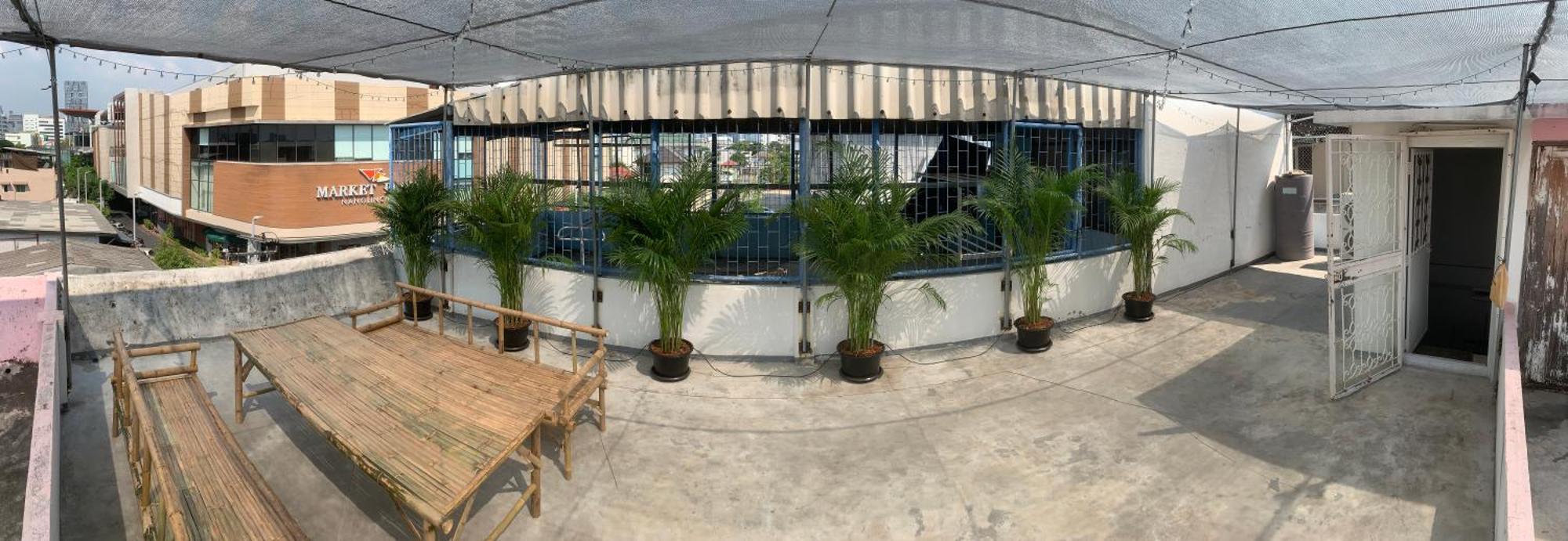 Hospedagem domiciliar Cosy 4th Floor With Rooftop