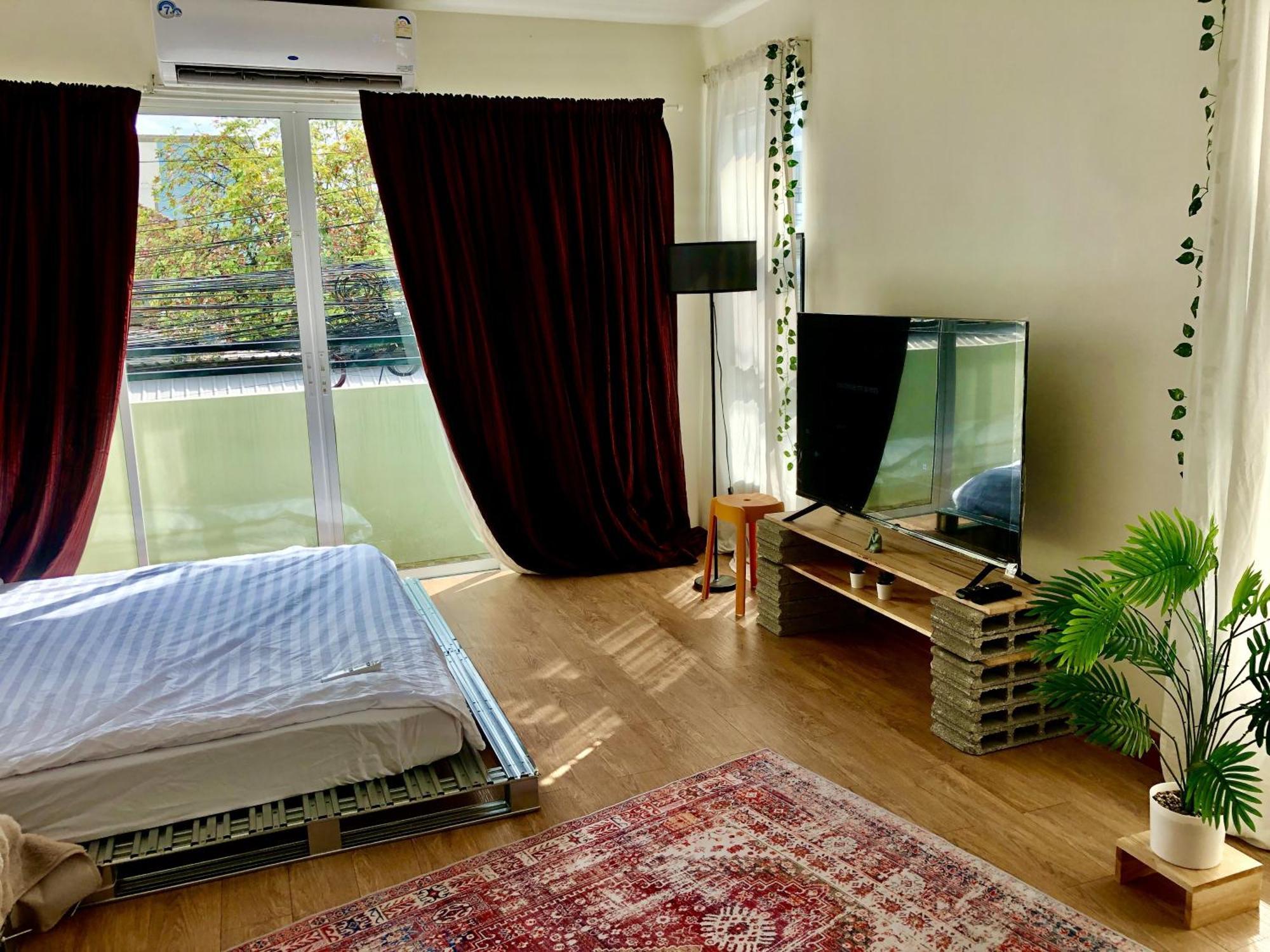 The Apartium - Modern Apartment *