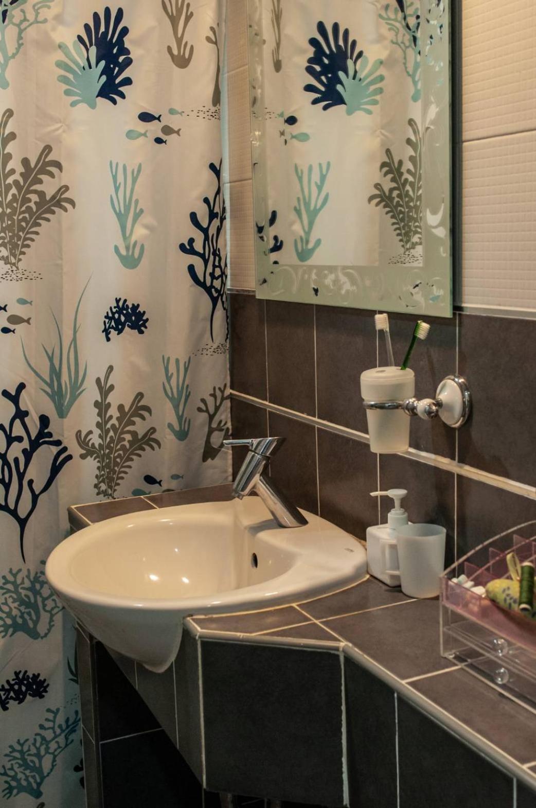 Cozy 1br Walk To Bts And Airport Rail Link Close To Malls T Căn hộ