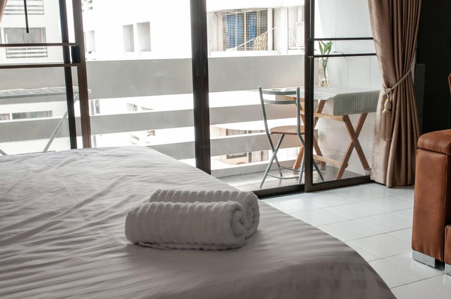 Căn hộ Cozy 1br Walk To Bts And Airport Rail Link Close To Malls T