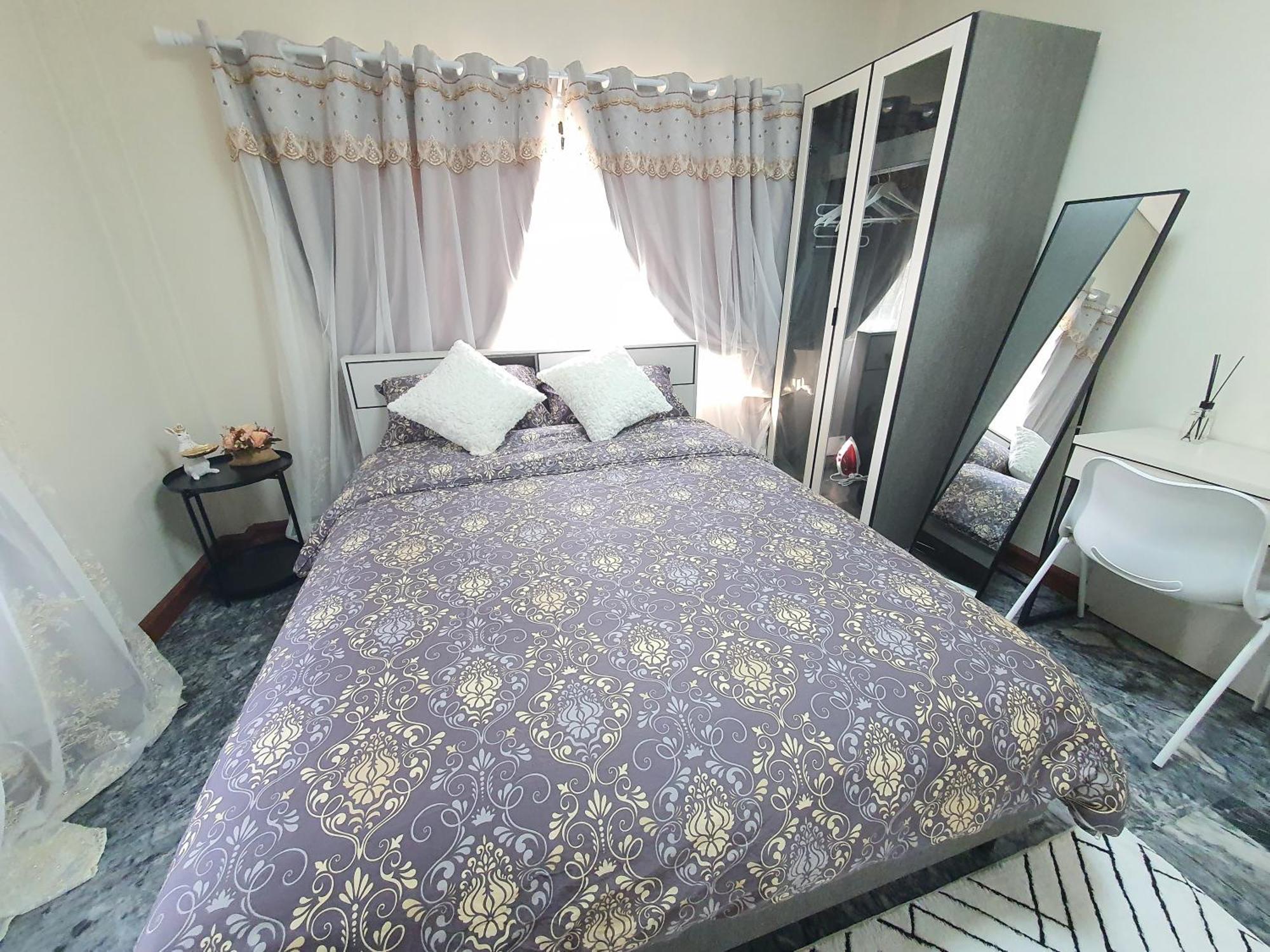 3 Bedroom Cozy Skytrain View Bkk Taman liburan Bangkok