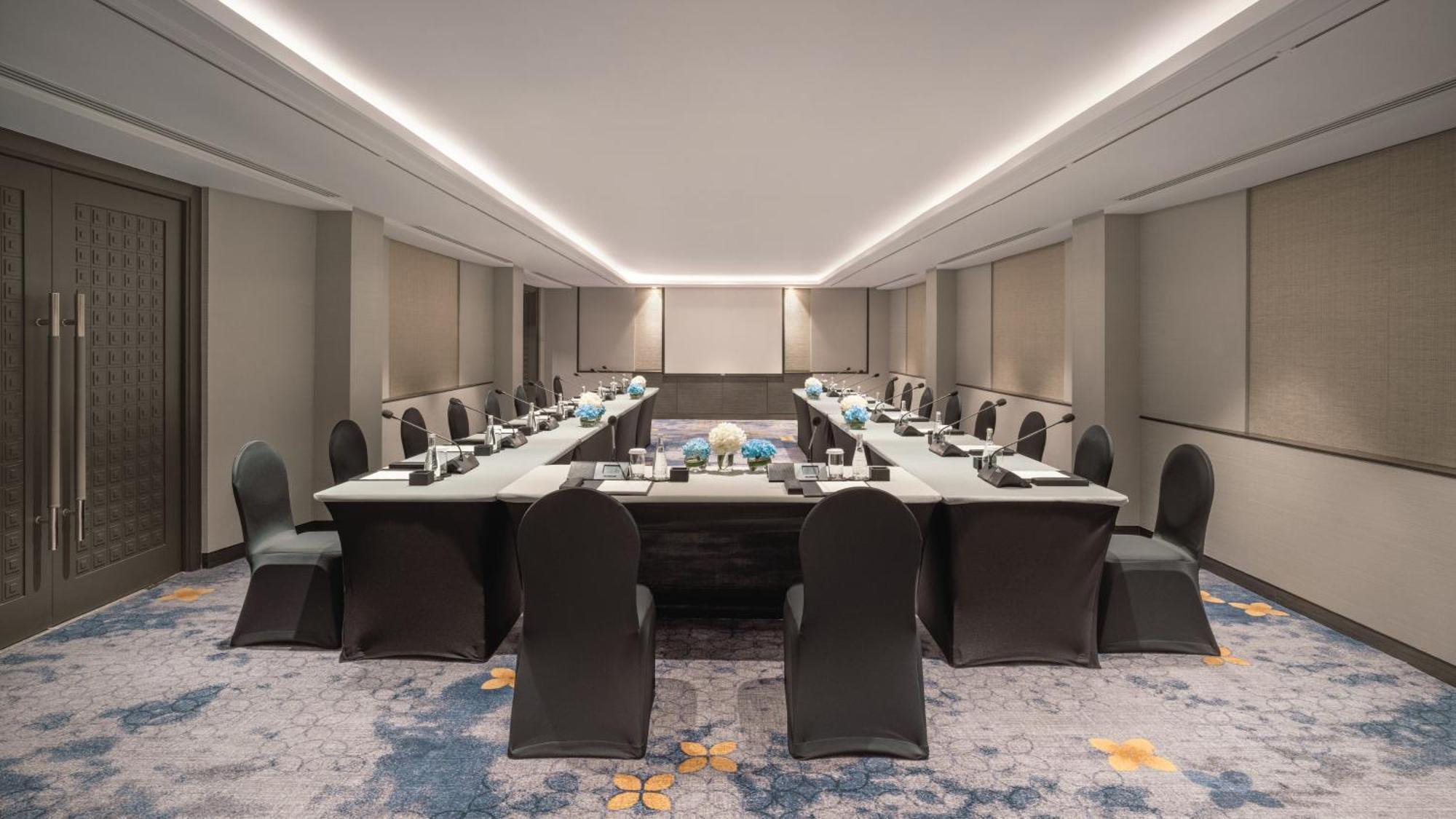 Hotell By Ihg 4*