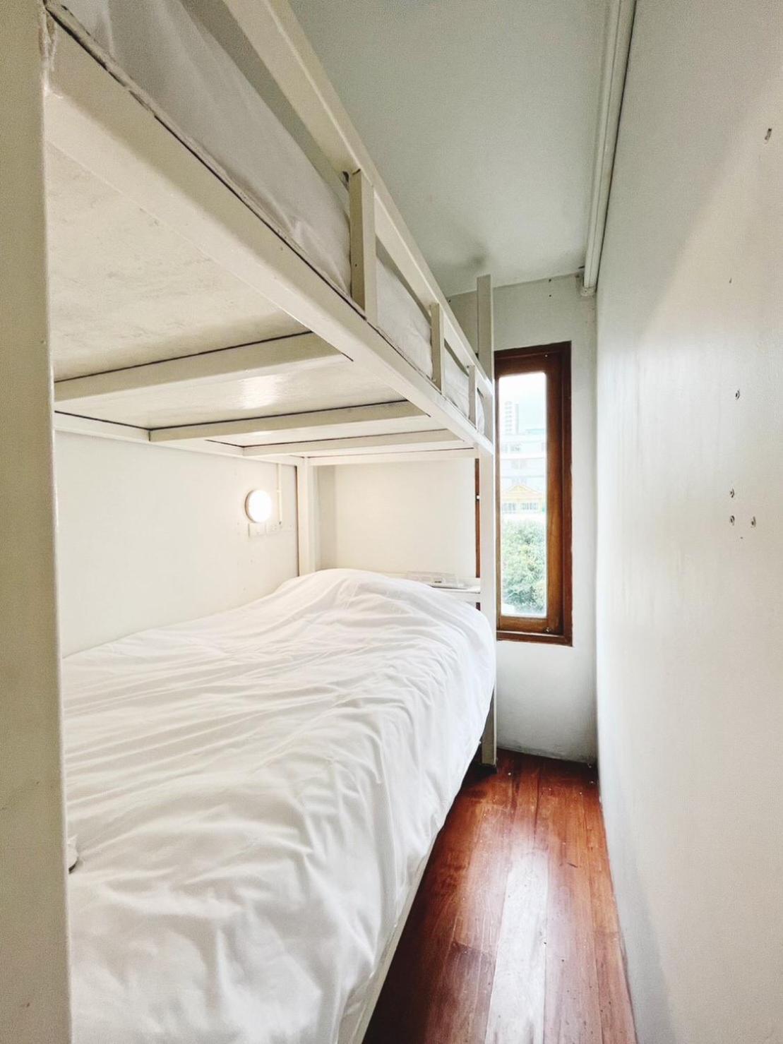 Rotinis Hostel