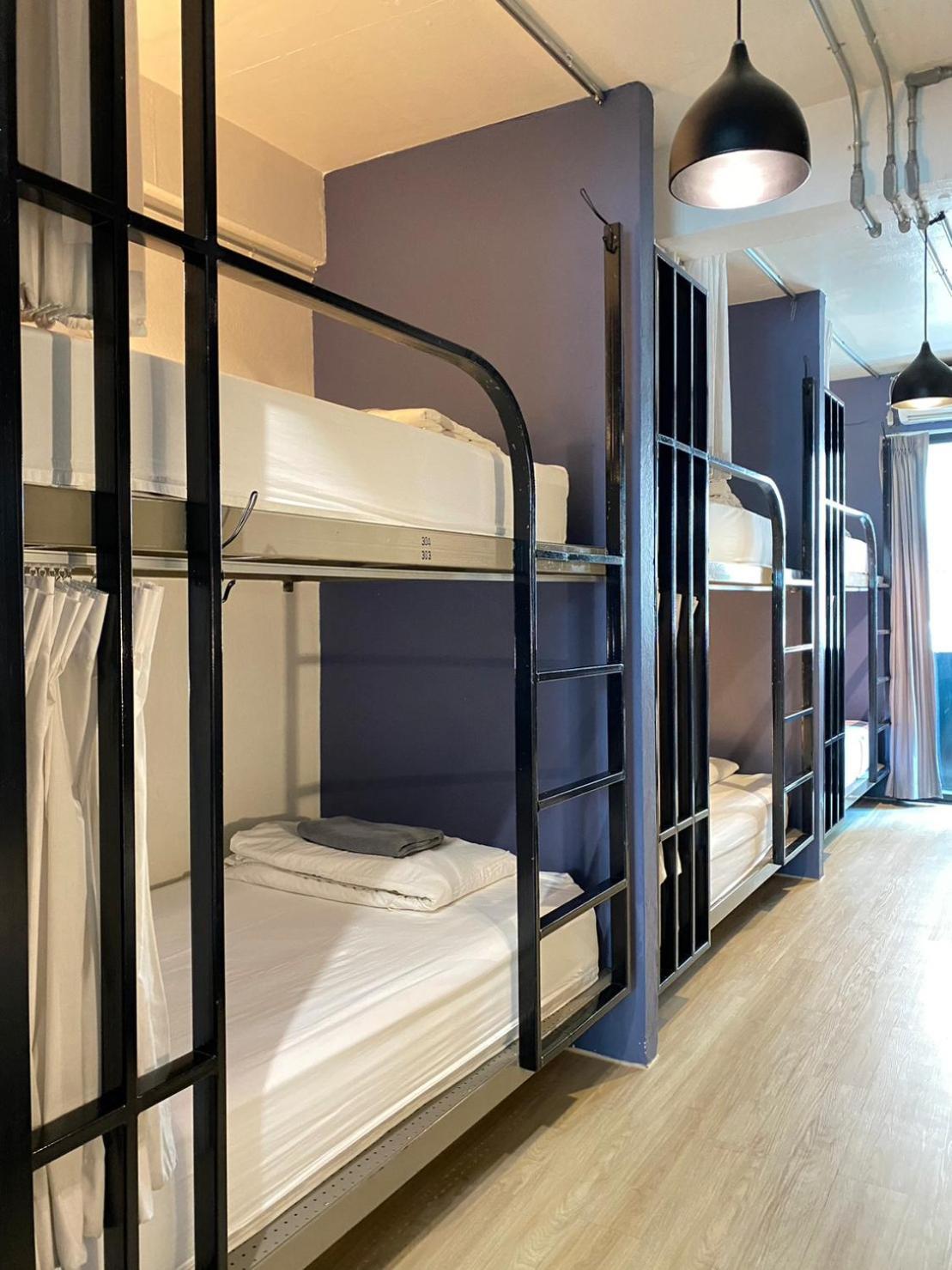 Hostel Monomer