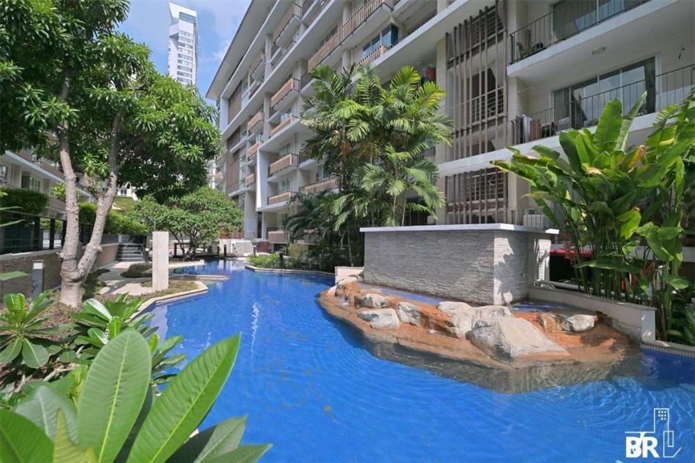 Spacious In Bkk Apartamento