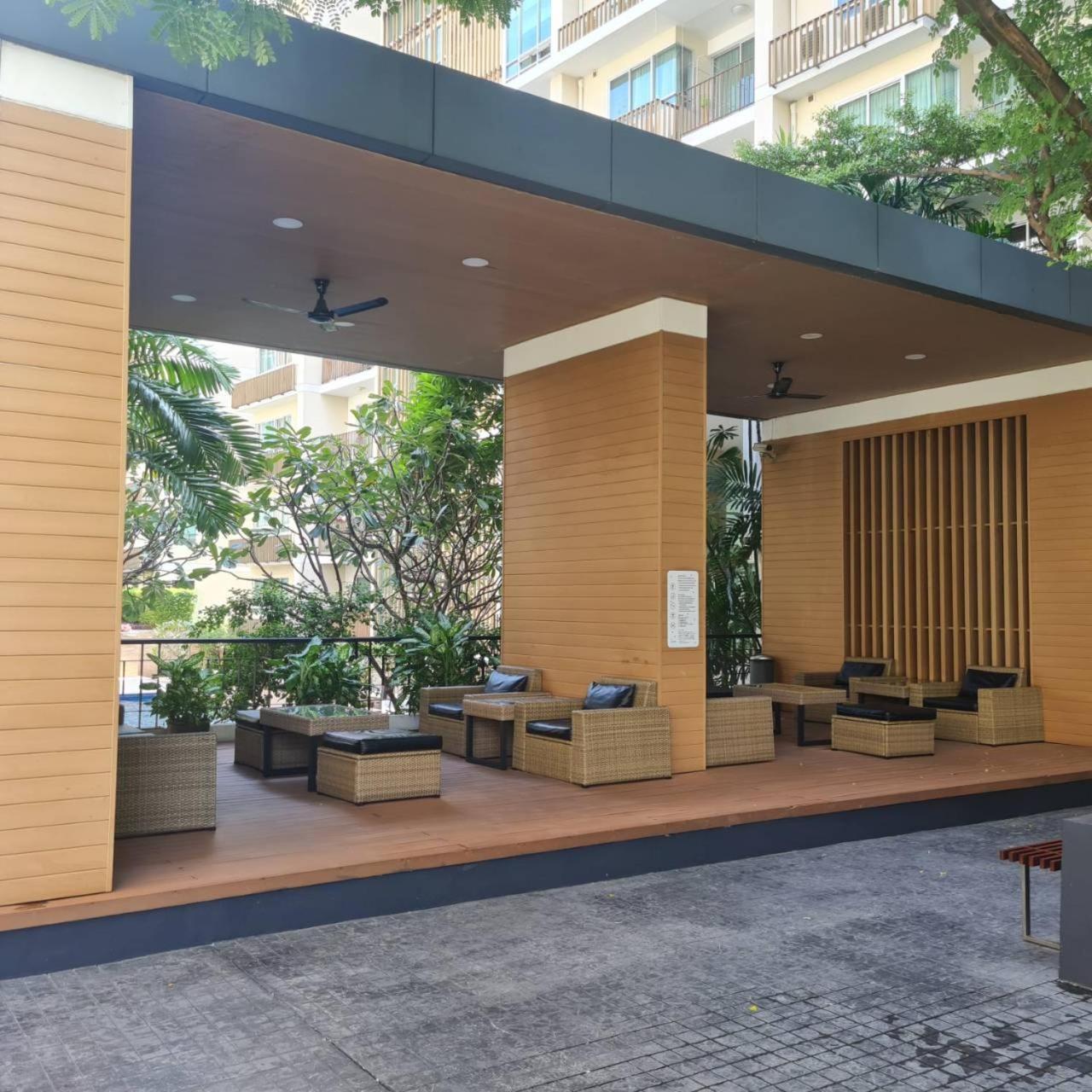 Spacious In Bkk Apartamento Banguecoque