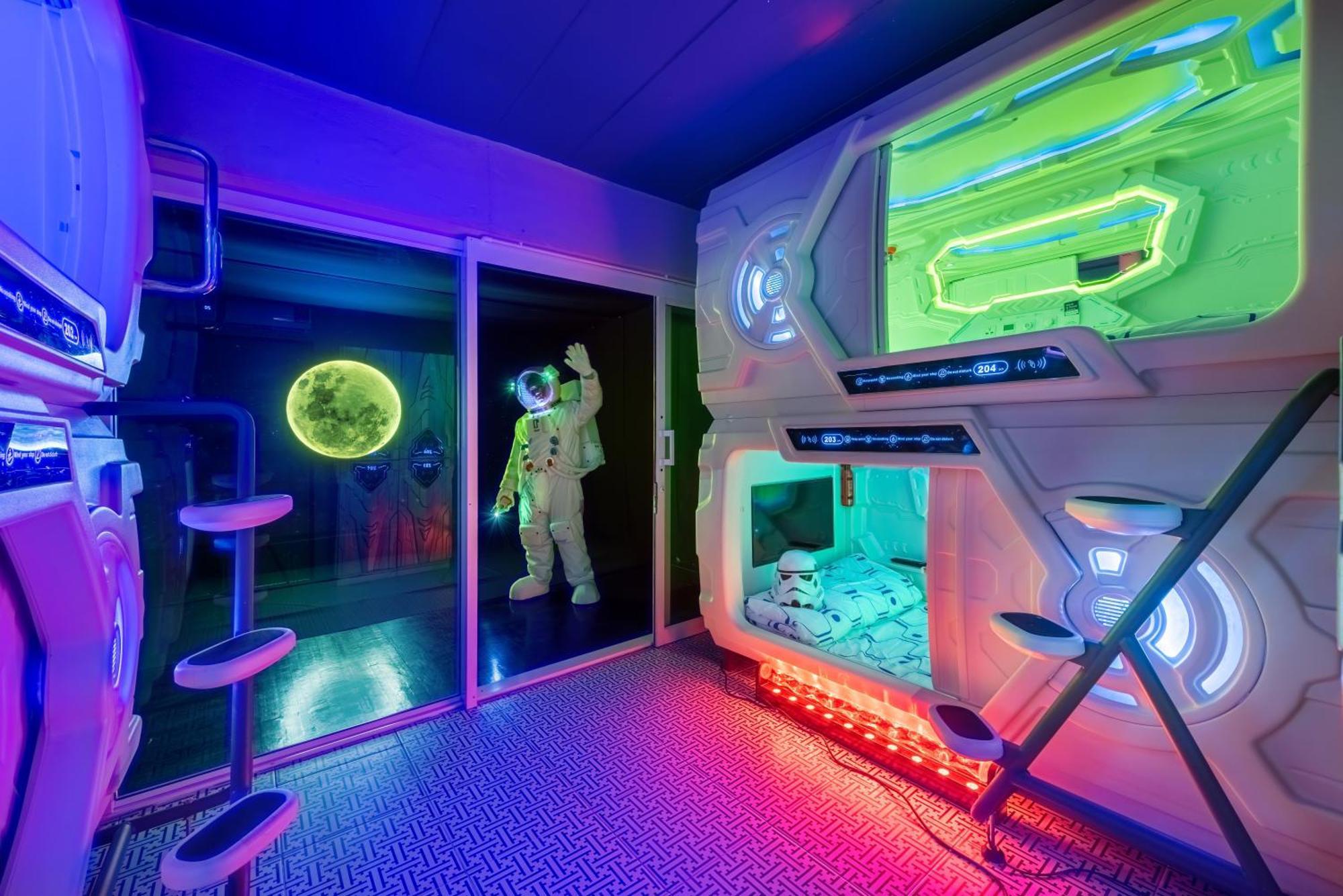 Asrama Space Station Bangkok