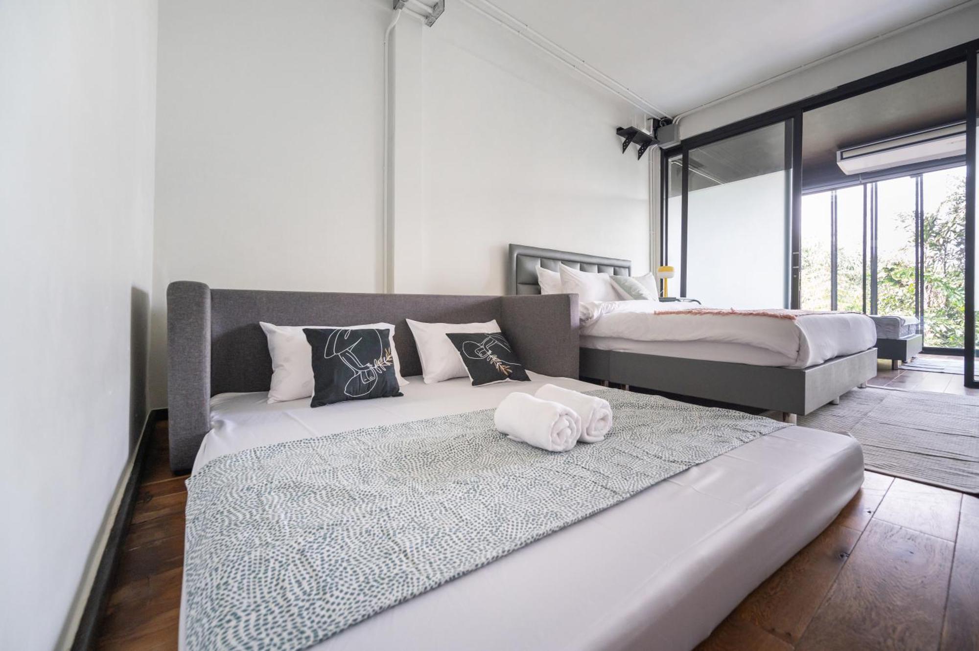 Miq Ekkamai2 3br Designer Oval Bathtub 15pax * Bangkok