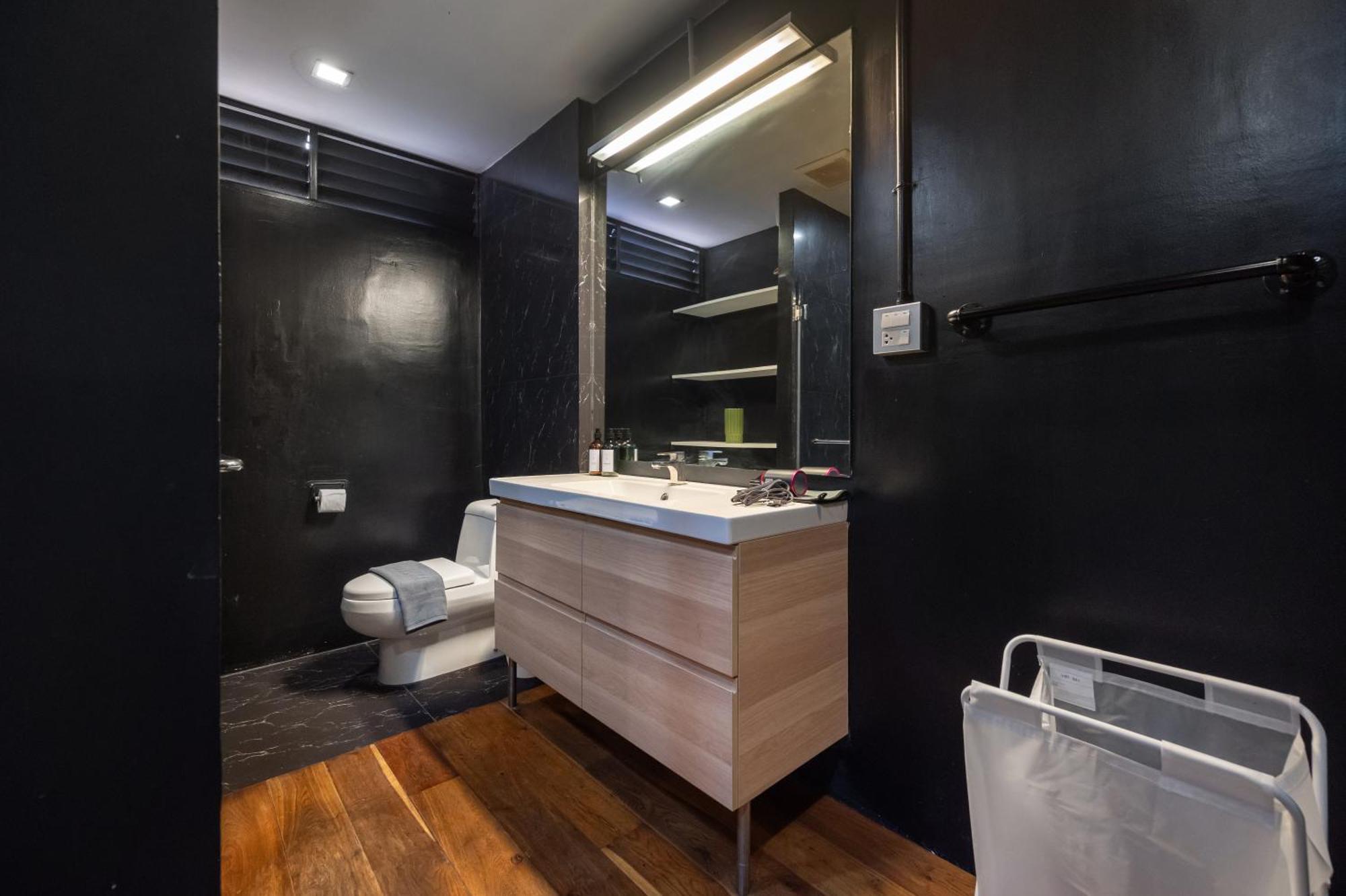 Miq Ekkamai2 3br Designer Oval Bathtub 15pax * Bangkok