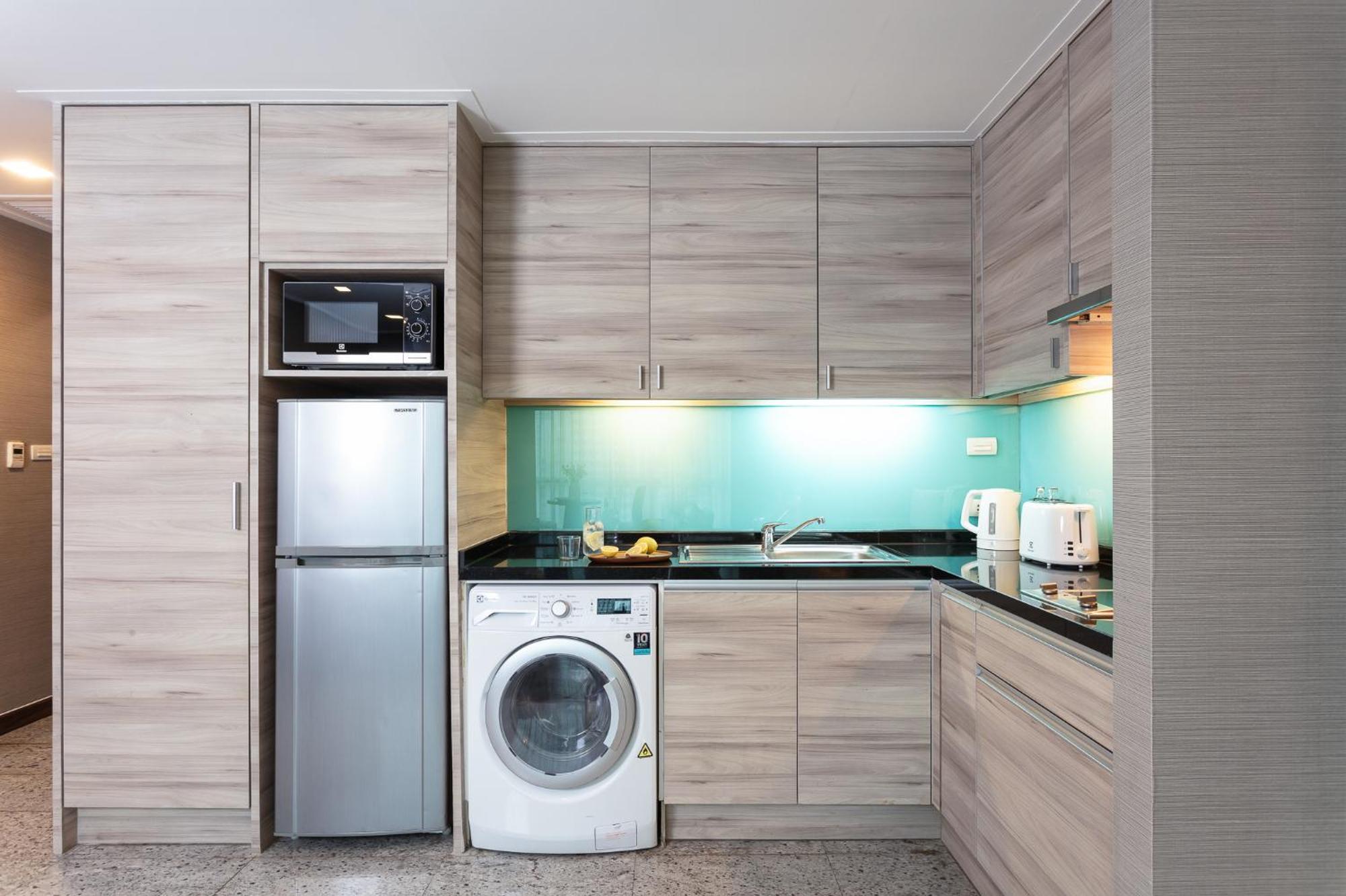 Khách sạn Adelphi 4*