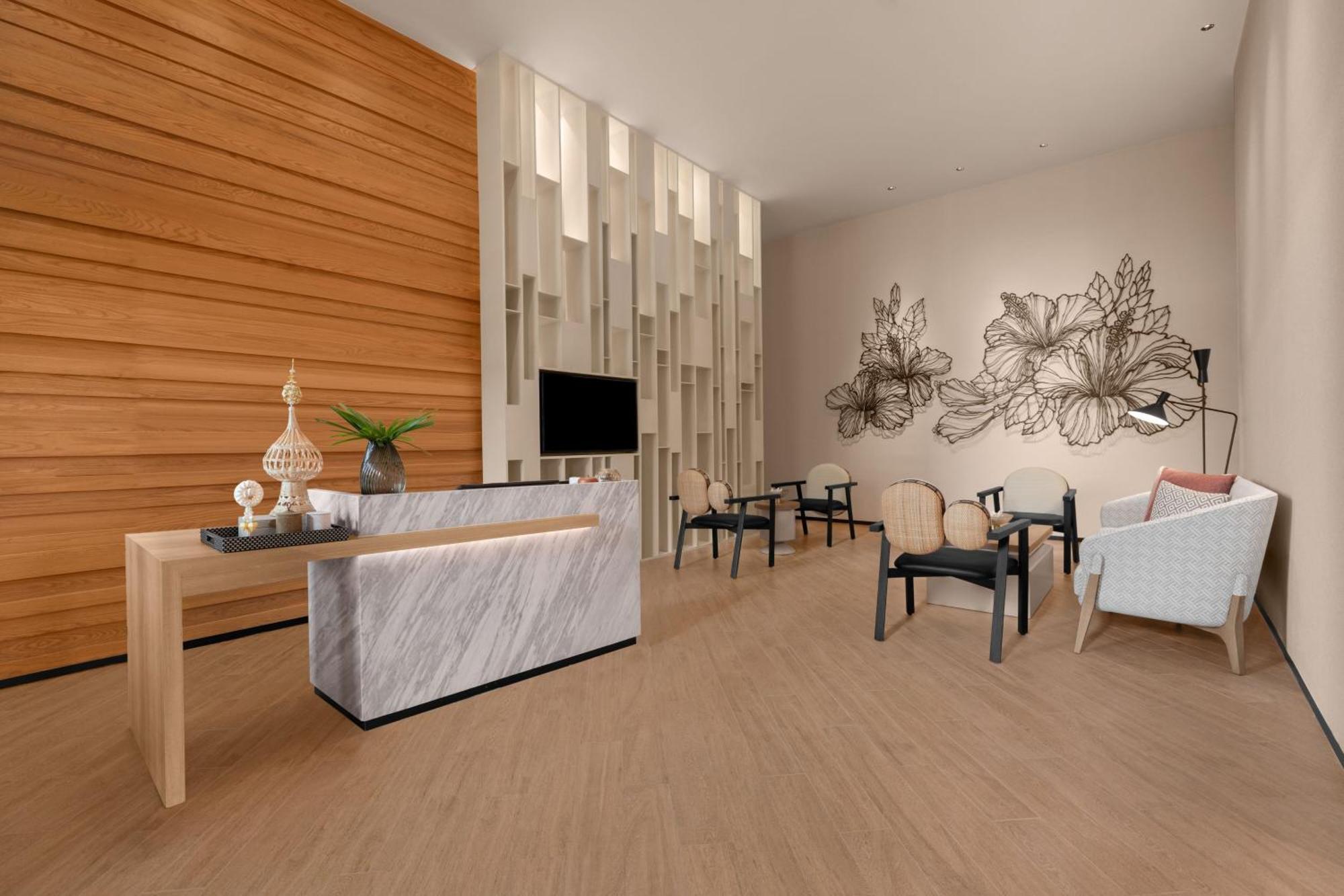Courtyard By Marriott Suvarnabhumi Airport Hotel